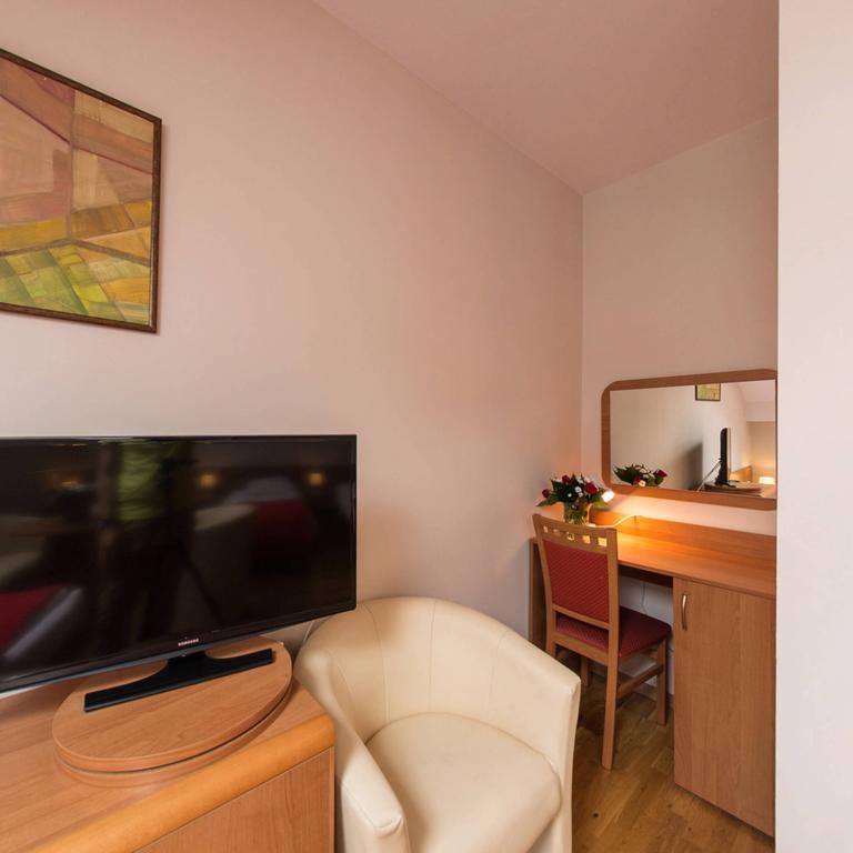 Apartamenty Kajzer Krasków Rom bilde