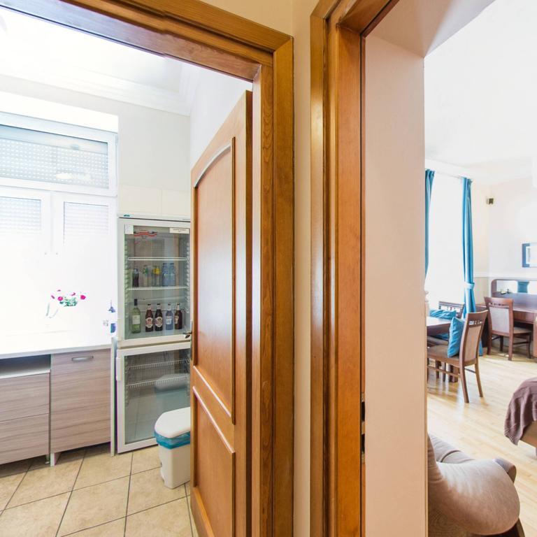 Apartamenty Kajzer Krasków Rom bilde